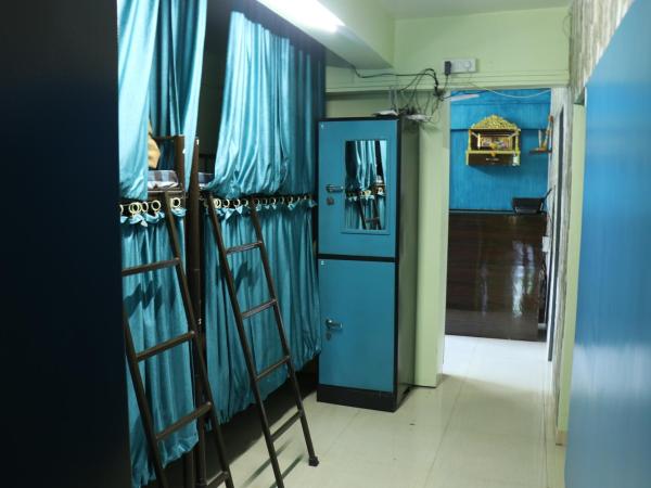 Ashirwad Guest House (Male Only) : photo 3 de la chambre lit dans dortoir pour hommes
