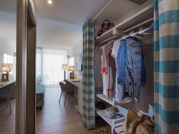 Lino delle Fate Eco Resort : photo 6 de la chambre chambre standard avec balcon