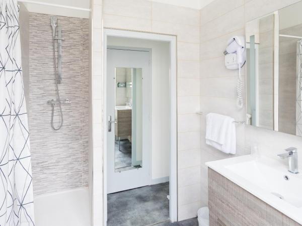 Hôtel de l'Europe Grenoble hyper-centre : photo 7 de la chambre chambre double supérieure