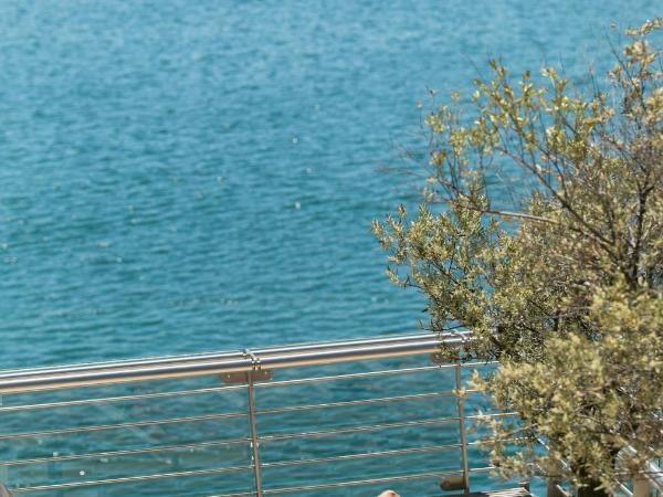 Daios Luxury Living : photo 10 de la chambre suite de luxe avec vue sur la mer 