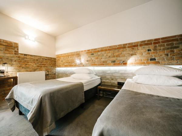 Q Hotel Grand Cru Gdańsk : photo 4 de la chambre chambre lits jumeaux