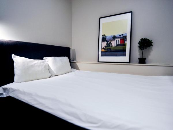 Moment Hotels : photo 4 de la chambre chambre double standard sans fenêtre