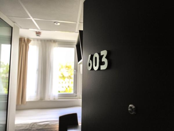 Moment Hotels : photo 4 de la chambre chambre simple