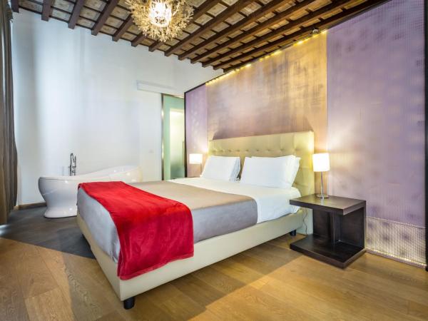 Hotel La Scaletta al Ponte Vecchio : photo 1 de la chambre suite - vue sur jardin
