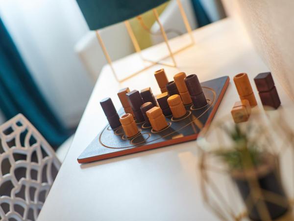 Hotel De La Pommeraie : photo 8 de la chambre chambre quadruple