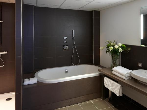 Edgar Hôtel & Spa - Table Gastronomique : photo 2 de la chambre grande suite