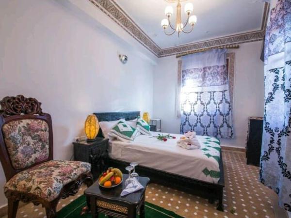 PALAIS LARAICHI Riad la porte bleue suites : photo 4 de la chambre chambre double deluxe