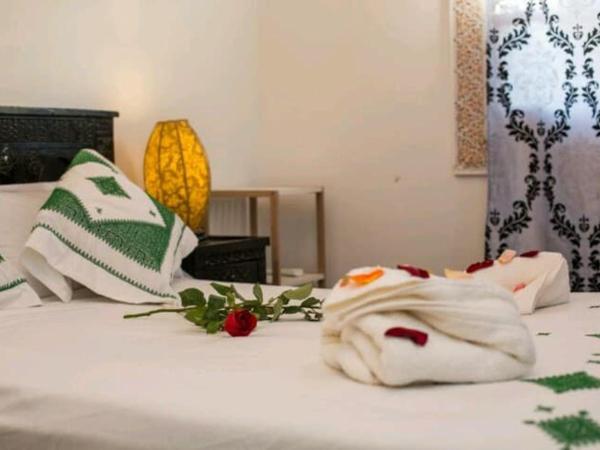 PALAIS LARAICHI Riad la porte bleue suites : photo 7 de la chambre chambre double deluxe