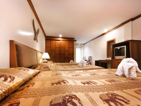 Royal Ivory Sukhumvit Nana : photo 6 de la chambre chambre triple suprieure