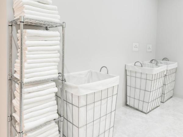 TSUKIMI HOTEL : photo 3 de la chambre chambre capsule pour femmes