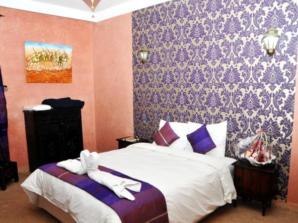 Riad Mhidou : photo 1 de la chambre chambre double avec salle de bains commune