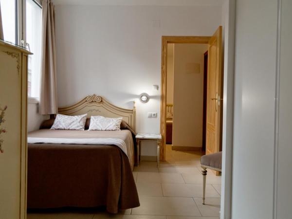 Hotel Maritimo : photo 7 de la chambre chambre triple