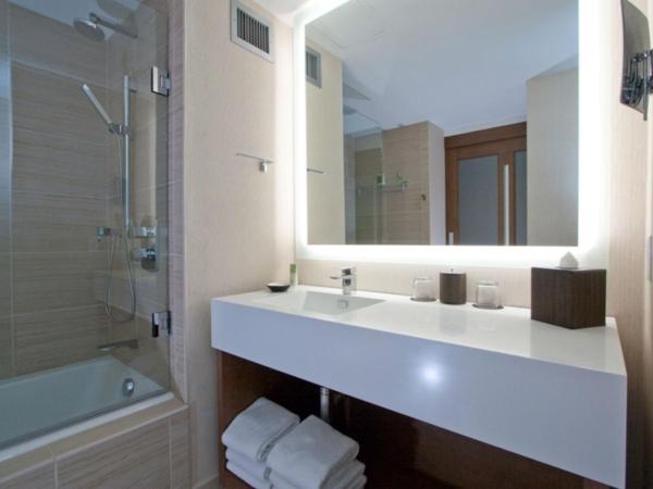 Hyatt Regency Grand Cypress Resort : photo 5 de la chambre chambre double avec 2 lits doubles et vue sur le lac