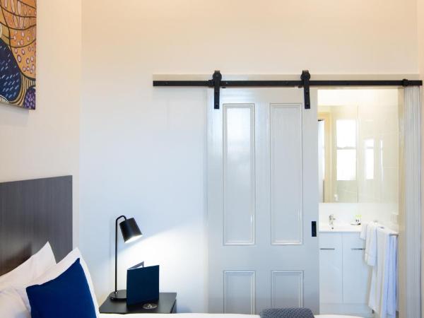 The Mile End Hotel : photo 6 de la chambre chambre double avec salle de bains privative
