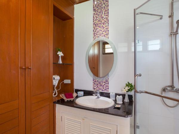 PP Erawan Palms Resort- SHA Extra Plus : photo 4 de la chambre bungalow supérieur jardin