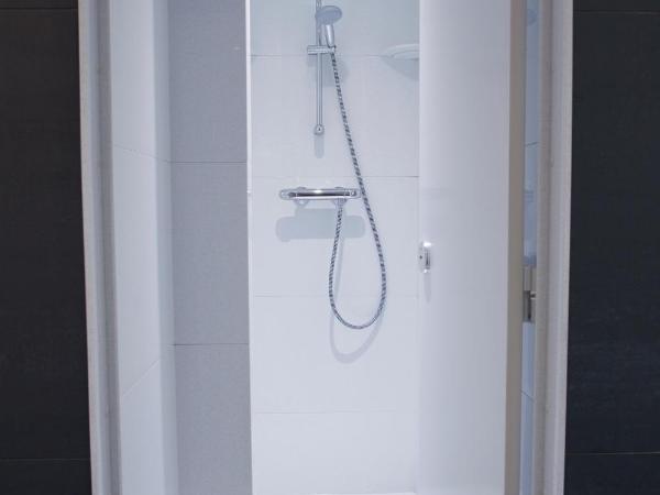 St Christopher's Edinburgh Original : photo 6 de la chambre lit dans dortoir mixte de 4 places avec salle de bains commune extérieure