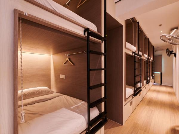 BEAT. Sports Hostel : photo 1 de la chambre capsule simple dans dortoir mixte