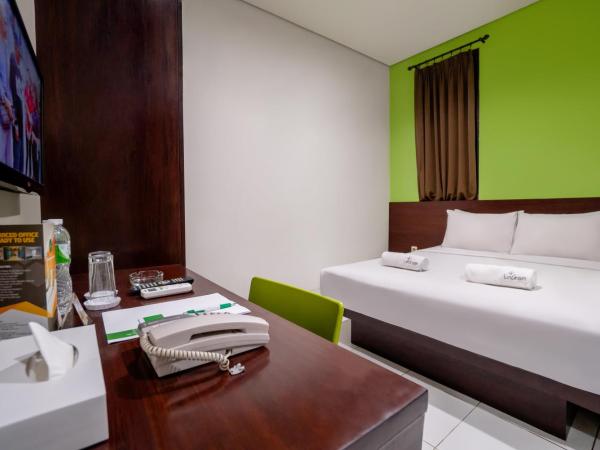 LeGreen Suite Setiabudi : photo 3 de la chambre chambre double supérieure