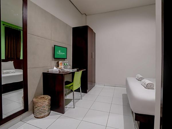 LeGreen Suite Setiabudi : photo 3 de la chambre chambre double supérieure