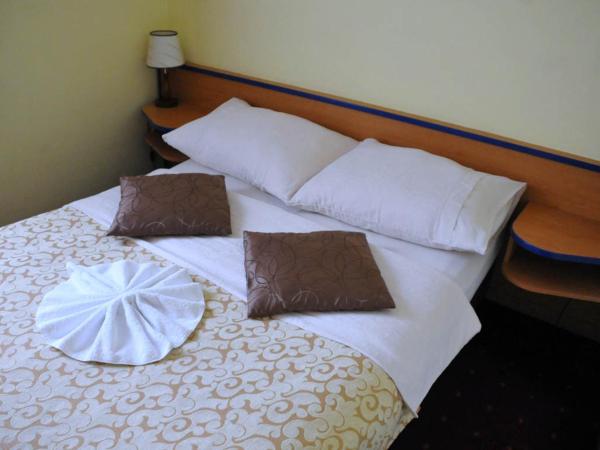 Hotel Galerija : photo 8 de la chambre chambre quadruple confort