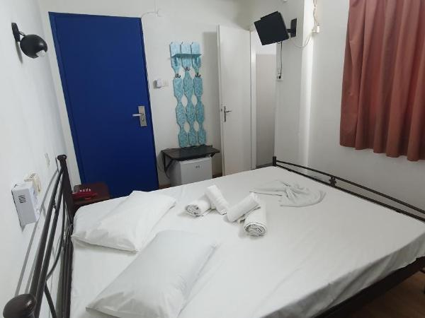 Sparta Team Hotel : photo 8 de la chambre chambre double ou lits jumeaux Économique avec salle de bains privative (2 adultes)