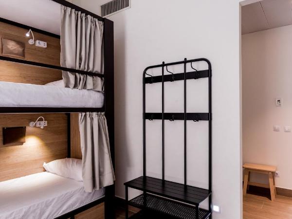 Hostel Nüt : photo 6 de la chambre lit dans dortoir mixte de 6 lits