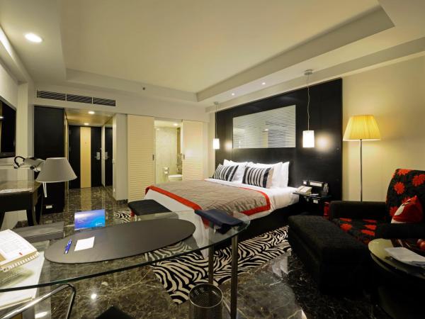 Radisson Blu Hotel Ahmedabad : photo 5 de la chambre business class high floor city view room