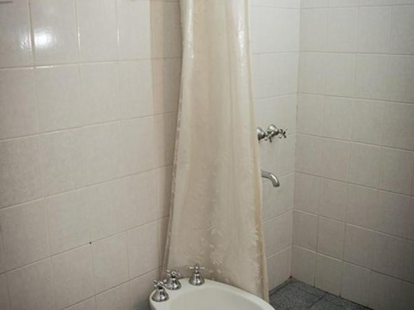 Casi Guemes Hotel : photo 5 de la chambre chambre quadruple Économique