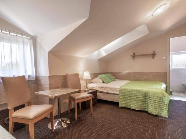 Villa 33 Blisko Plaży : photo 1 de la chambre chambre triple Économique