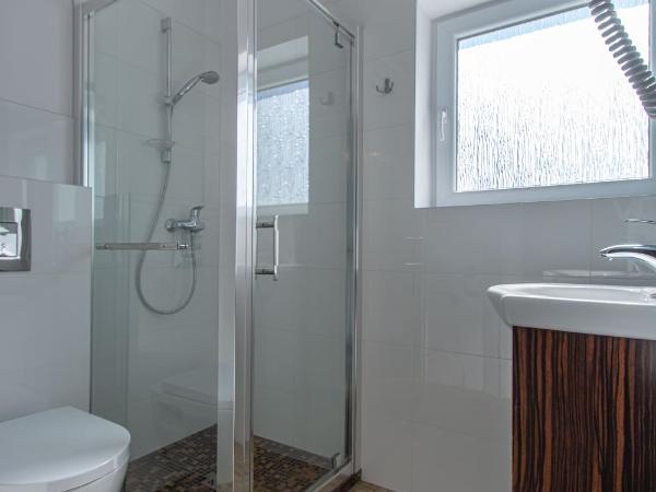 Villa 33 Blisko Plaży : photo 5 de la chambre chambre quadruple