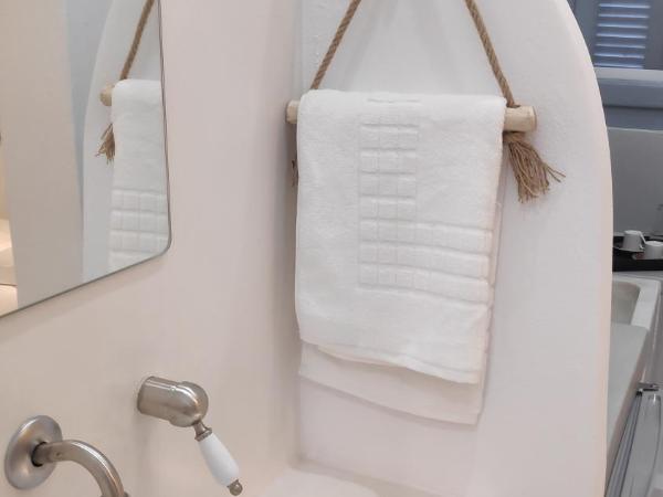 Grey Rooms Naxos : photo 6 de la chambre chambre standard lit queen-size