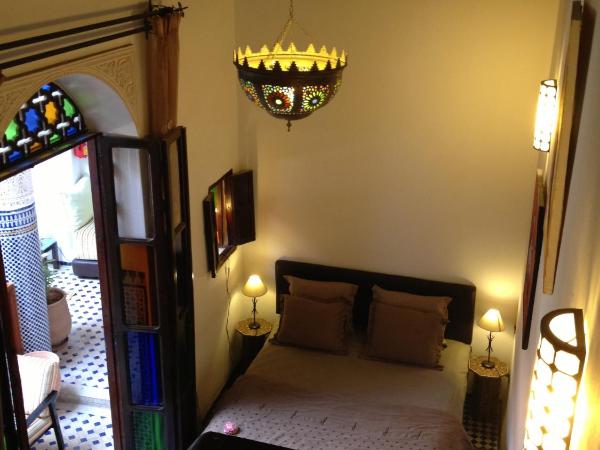 Riad Adarissa : photo 4 de la chambre chambre double fatima mernissi