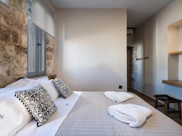 Aoria Estate Old Port : photo 6 de la chambre chambre double supérieure