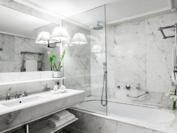 Majestic Hotel & Spa Barcelona GL : photo 4 de la chambre chambre double ou lits jumeaux deluxe - vue sur ville