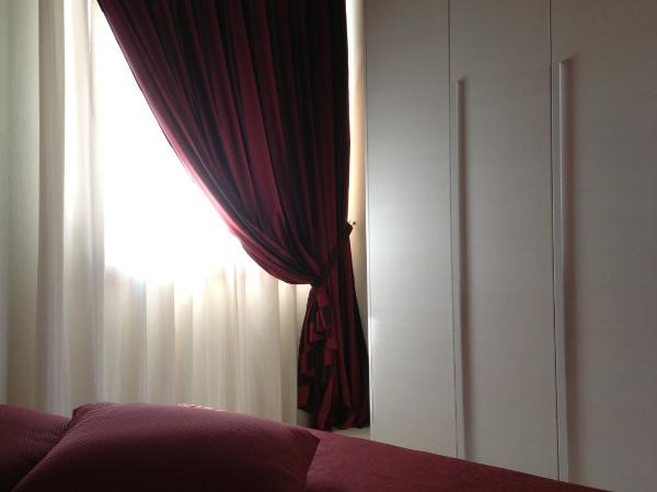 Agriturismo Ca' La Pergola : photo 7 de la chambre chambre double - vue sur jardin