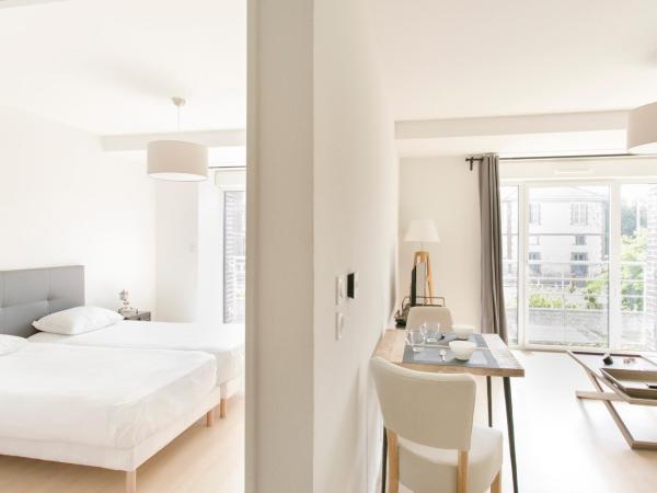 Zenao Appart'hôtels Troyes : photo 9 de la chambre appartement 1 chambre lits jumeaux