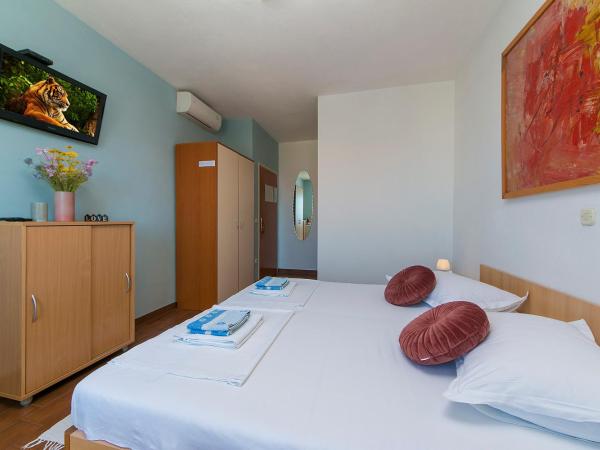 Apartments & Rooms Beus : photo 5 de la chambre chambre double avec balcon