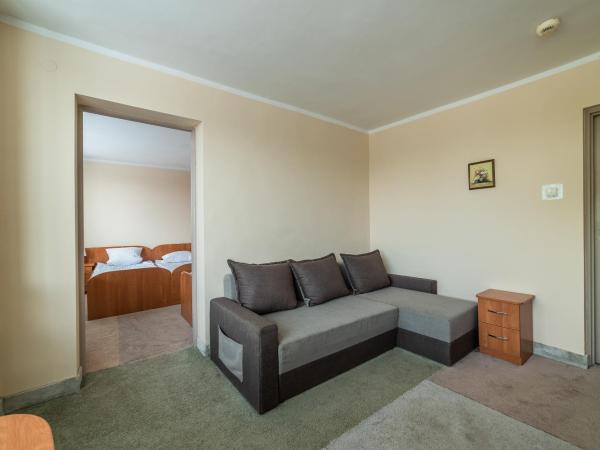 Sopocki Zdrój : photo 4 de la chambre chambre familiale avec salle de bains