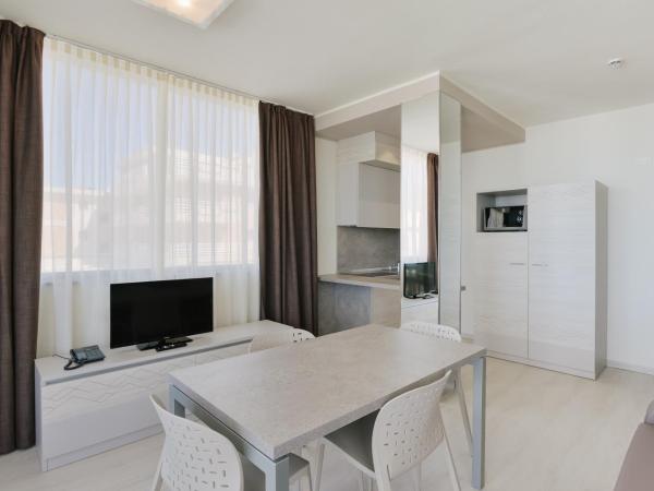 Residence Picalè : photo 3 de la chambre appartement supérieur 1 chambre avec terrasse - vue sur mer