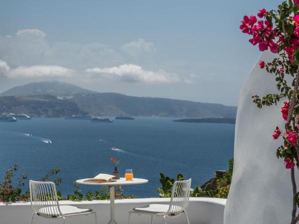 Chelidonia Luxury Suites : photo 5 de la chambre suite lune de miel avec bassin profond - vue sur caldera