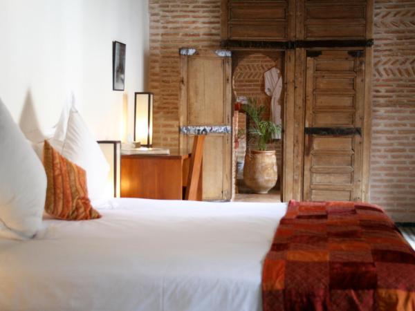 Riad Laaroussa : photo 5 de la chambre chambre double rouge
