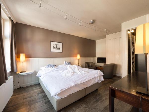 Hotel Leopold : photo 10 de la chambre chambre double supérieure