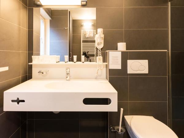 Hotel Leopold : photo 5 de la chambre chambre familiale deluxe