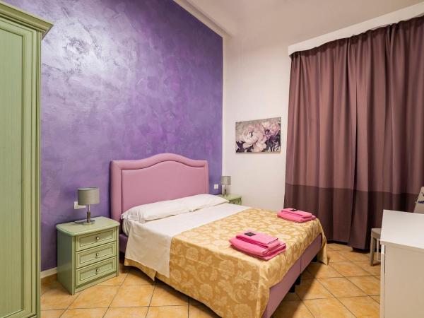 B&B La Cittadella : photo 1 de la chambre chambre double avec salle de bains privative séparée