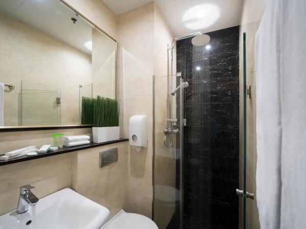 V Hotel Lavender : photo 3 de la chambre chambre double premier