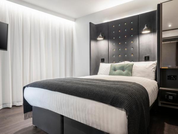 Point A Hotel Edinburgh Haymarket : photo 1 de la chambre hébergement double confortable sans fenêtre