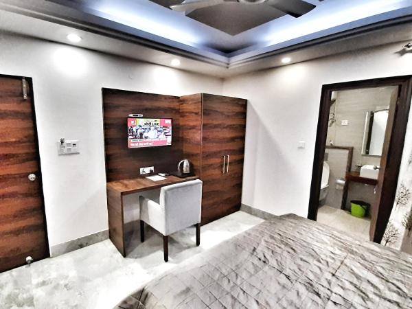 Hotel Aerocity Purple Orchid : photo 7 de la chambre chambre double deluxe