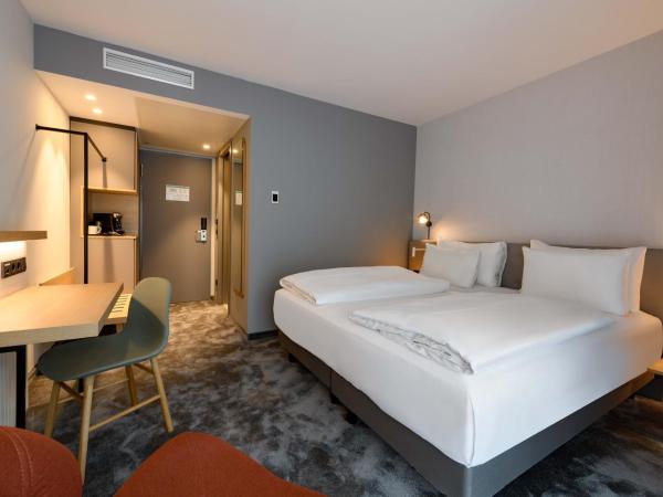 Mercure Hotel München-Schwabing : photo 1 de la chambre chambre privilège - vue sur cour