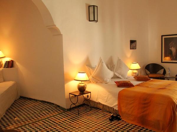 Riad Laaroussa : photo 3 de la chambre chambre double jaune