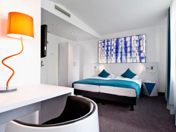 Wyndham Garden Duesseldorf City Centre Koenigsallee : photo 3 de la chambre chambre double standard